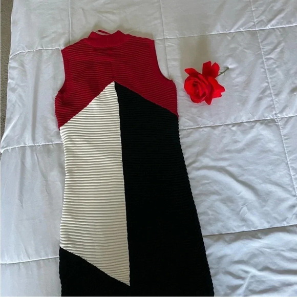 Rebecca Minkoff Vivian sweater dress - Picture 9 of 12